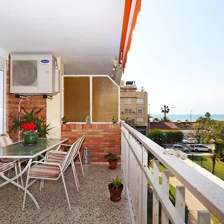 Del Parque Flats Castillo Apartment *