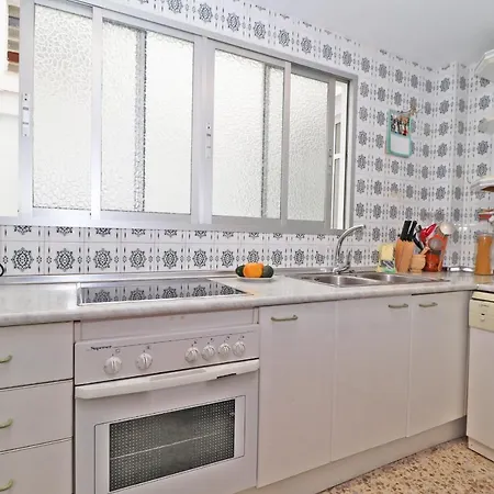 Del Parque Flats Castillo Apartment *